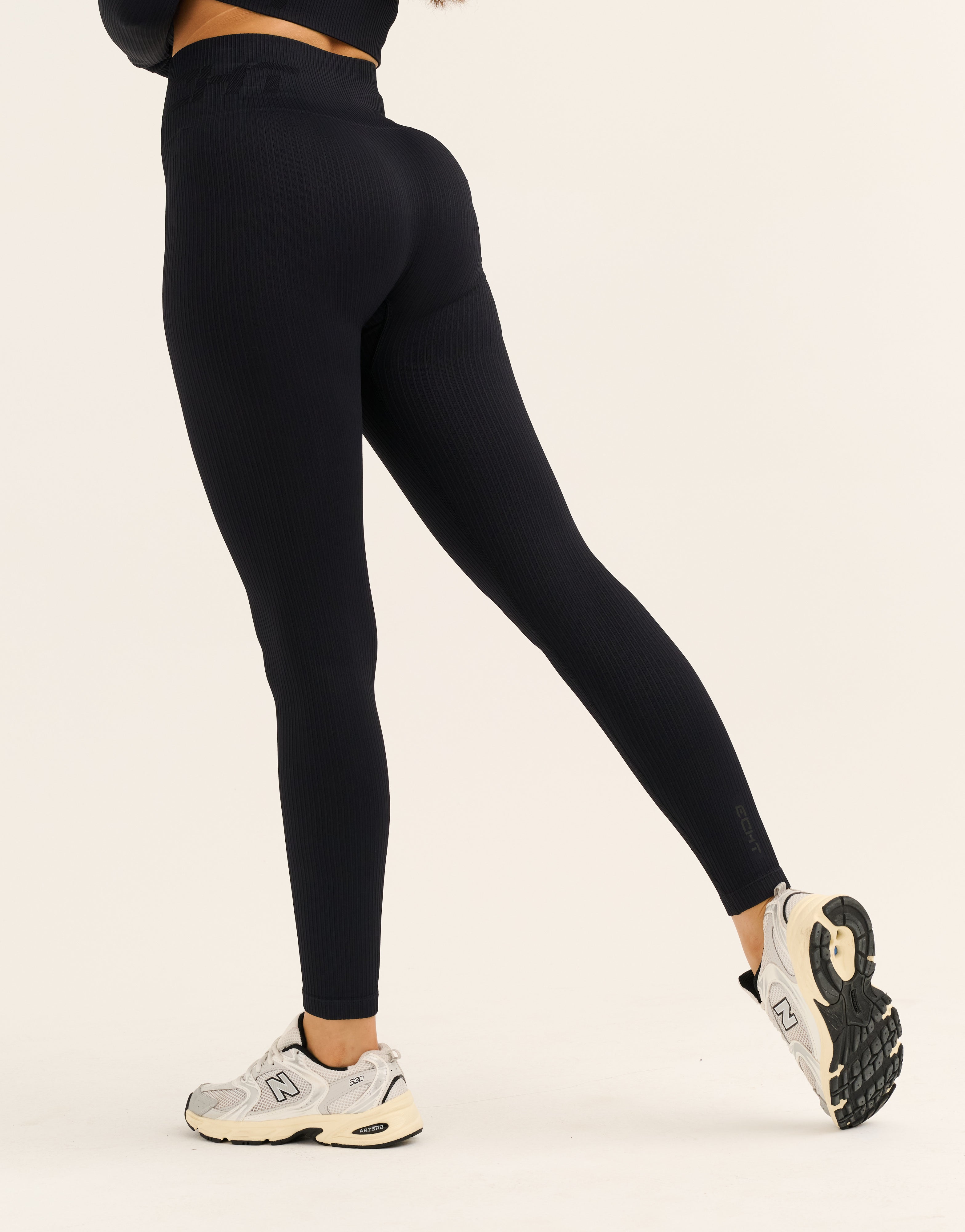 Arise Comfort Leggings V2 - Stealth Black