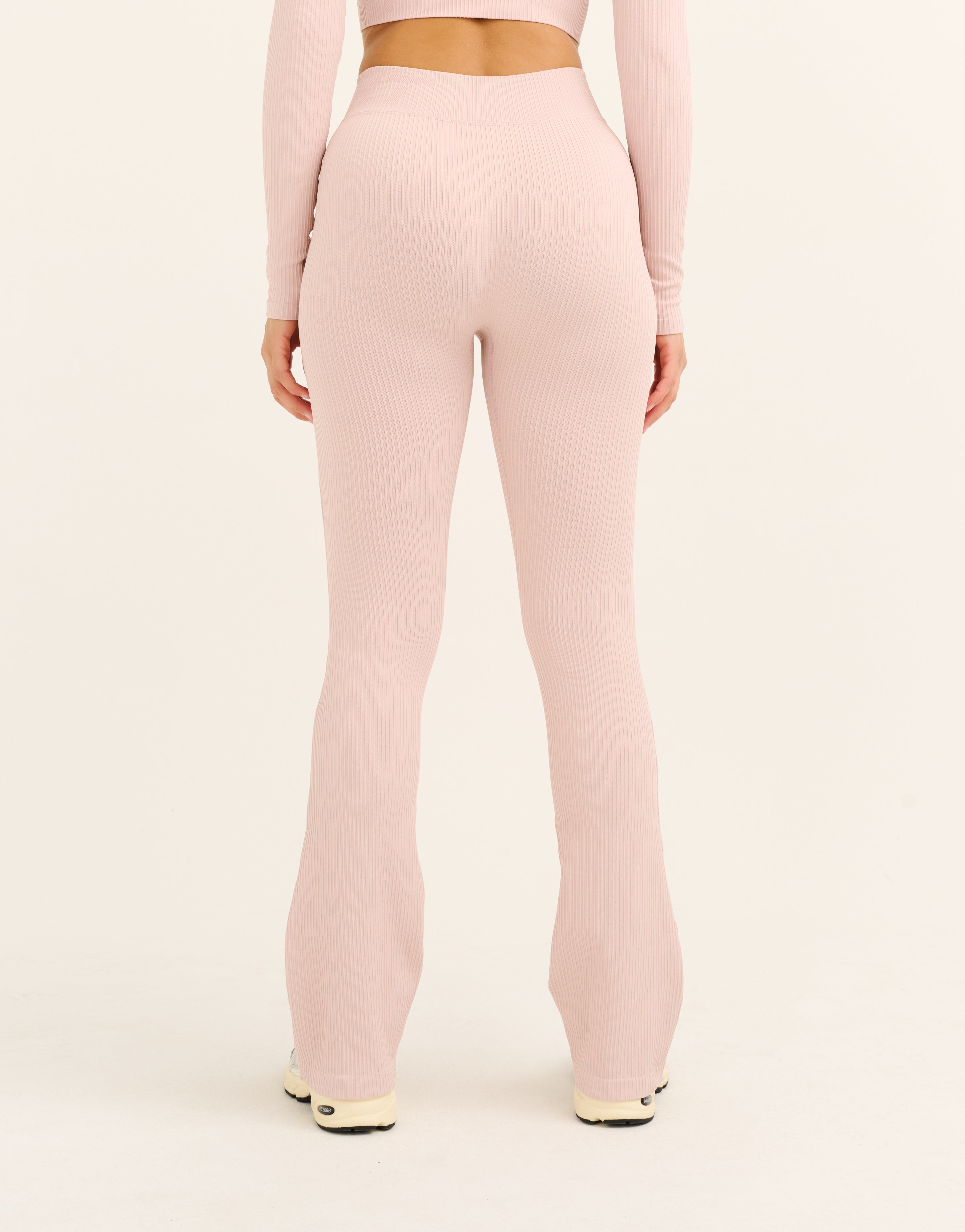 Arise Comfort Mid-Waist Flare Leggings - Mauve