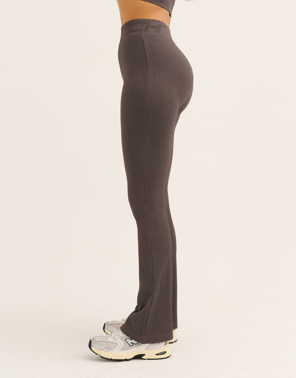 Arise Comfort Mid-Waist Flare Leggings - Slate Grey